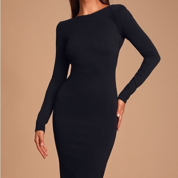 Lulu’s Backless Dress - Picture 5 of 9